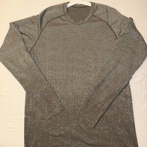 Lululemon Man's Long Sleeve Active Shirt, Size L